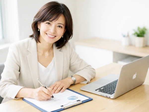 看護師が職場選びで重視する不安やサポート体制を言語化する支援イメージ