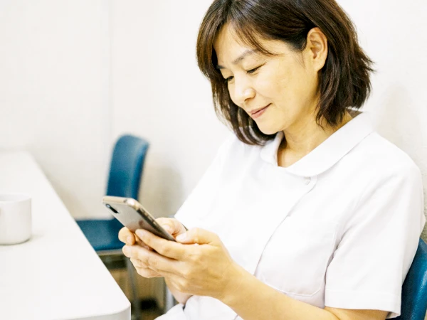 現場負担を抑えて看護師採用の発信を継続する支援イメージ